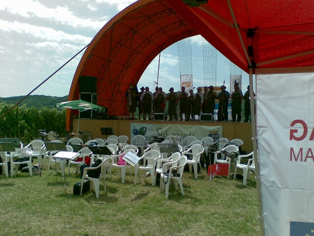 image3.jpg
